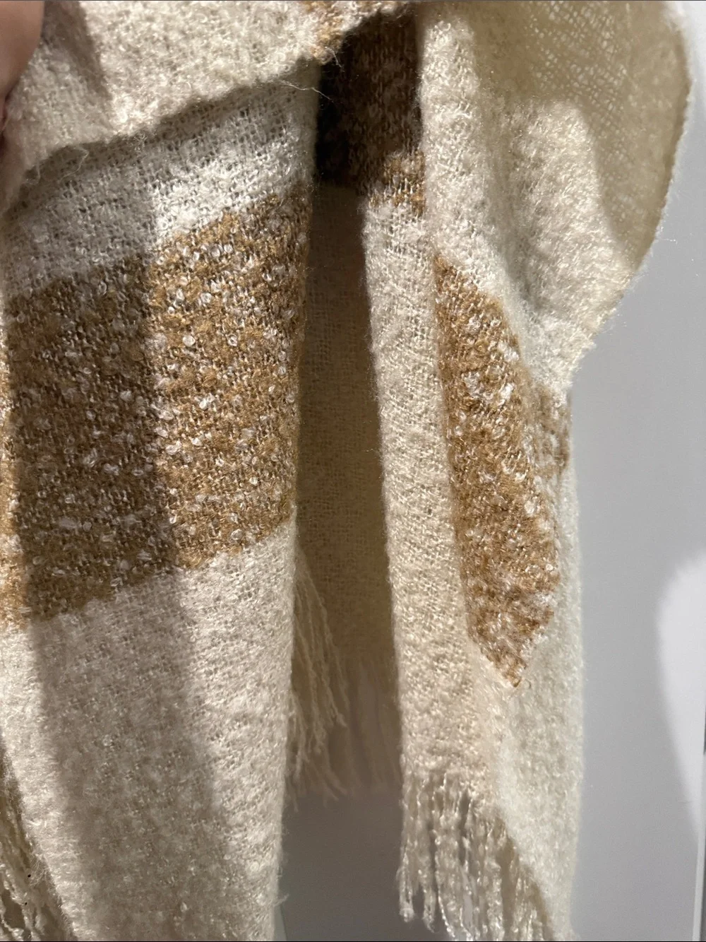 Alice + Olivia Cream and Tan Bouclé Throw Poncho with Fringe OS